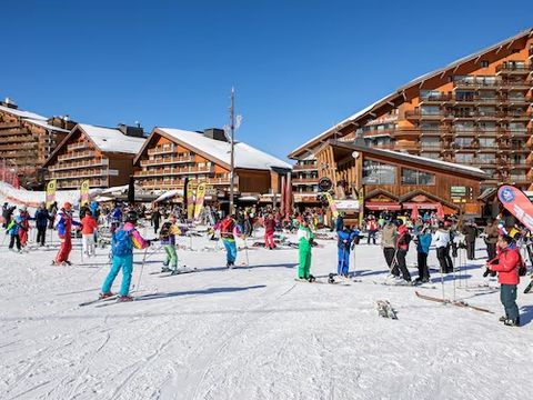 Pierre & Vacances Premium Résidence Les Fermes de Méribel - Camping Savoie - Image N°32