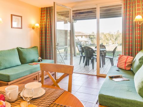 APPARTEMENT 5 personnes - 1 CHAMBRE - TERRASSE OU BALCON 