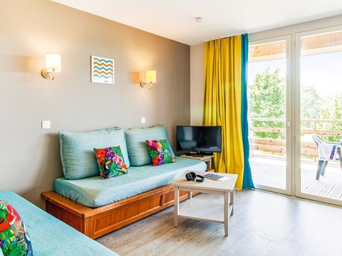 APPARTEMENT 7 personnes - 1 CHAMBRE + 1 COIN NUIT - TERRASSE OU BALCON