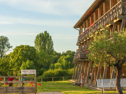 Pierre & Vacances Residence Les Rives de la Seugne - Camping Charente-Maritime - Image N°3