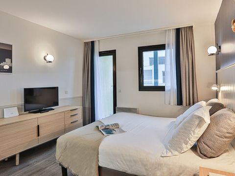 STUDIO 3 personnes - 1 coin nuit - Rénové