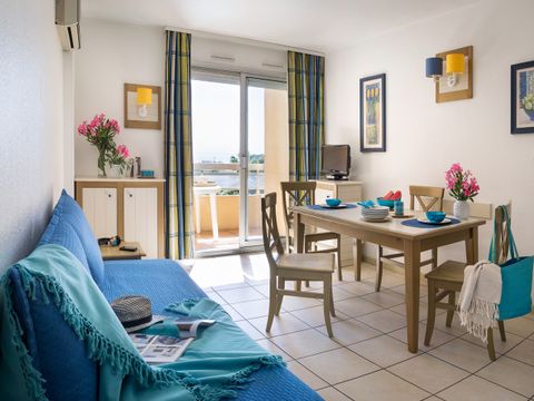 APPARTEMENT 6 personnes - 1 CHAMBRE + 1 COIN NUIT - CLIMATISATION