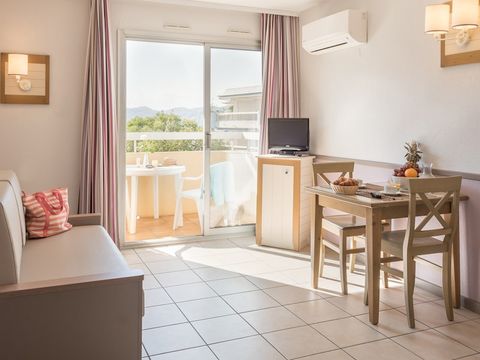 STUDIO 2 personnes - CLIMATISATION