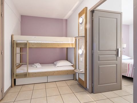 APPARTEMENT 6 personnes - 1 CHAMBRE + 1 COIN NUIT - CLIMATISATION