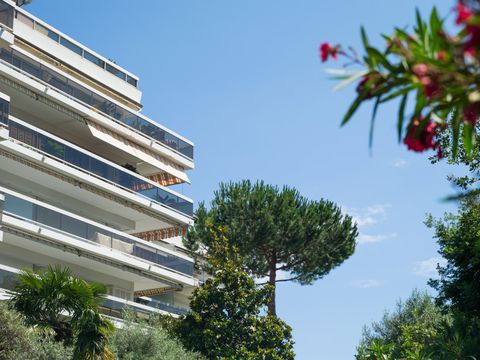 Pierre & Vacances Residence La Rostagne - Camping Alpes-Maritimes - Image N°3