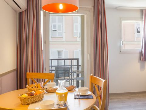 STUDIO 4 personnes - Studio