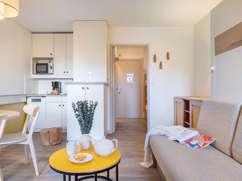 STUDIO 2 personnes - Studio 2 personnes, balcon, climatisé, vue cour, rénové