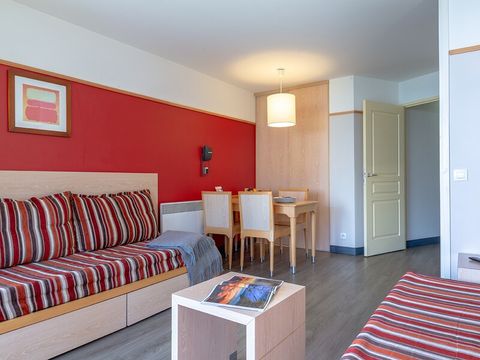 APPARTEMENT 4 personnes - 1 coin nuit - Terrasse