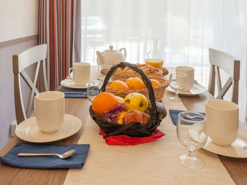 STUDIO 4 personnes - 1 coin nuit - Terrasse ou balcon