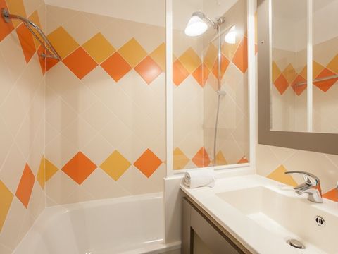 STUDIO 4 personnes - 1 coin nuit - Terrasse ou balcon