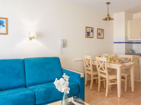 STUDIO 4 personnes - 1 Coin nuit - Balcon