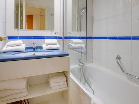 STUDIO 4 personnes - 1 Coint nuit - Balcon - Vue Jardin