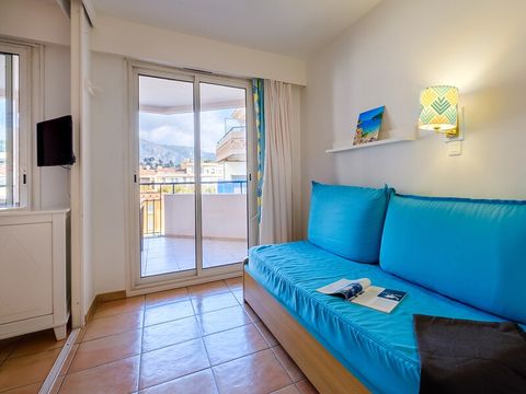 STUDIO 4 personnes - 1 Coint nuit - Balcon - Vue Jardin