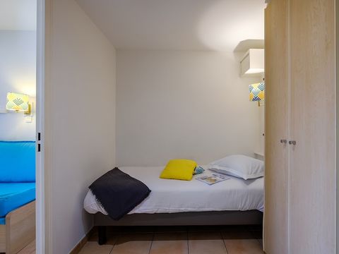 STUDIO 4 personnes - 1 Coint nuit - Balcon - Vue Jardin