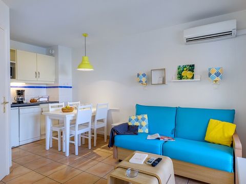 STUDIO 4 personnes - 1 Coint nuit - Balcon - Vue Jardin