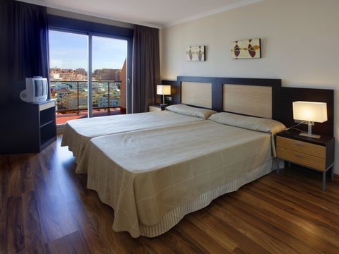 APPARTEMENT 4 personnes - 1 chambre - balcon (max 3 adultes)