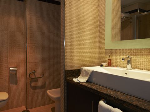 APPARTEMENT 4 personnes - 1 chambre - balcon (max 3 adultes)