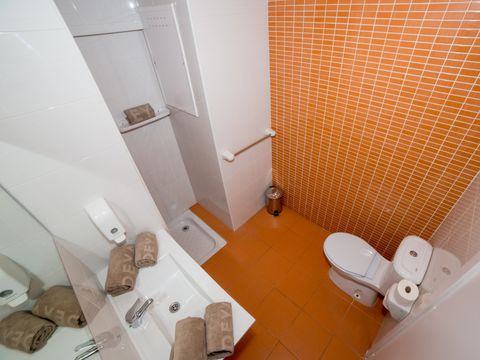 APPARTEMENT 5 personnes - 2 CHAMBRES - VUE MER - TERRASSE