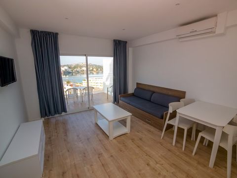 APPARTEMENT 5 personnes - 2 CHAMBRES - VUE MER - TERRASSE