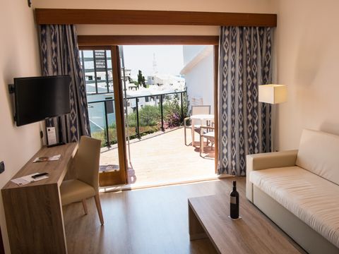 CHAMBRE 2 personnes - Suite supérieure - Rooftop - Vue mer - Petit-déjeuner inclus