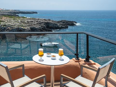 CHAMBRE 2 personnes - Terrasse ou Balcon - Vue Mer - Petit-déjeuner inclus