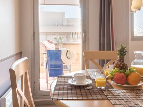 STUDIO 4 personnes - Studio - 1 alcôve - Balcon