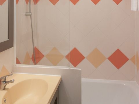 APPARTEMENT 6 personnes - 1 chambre + 1 alcôve