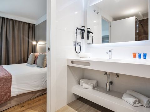 APPARTEMENT 6 personnes - 2 chambres