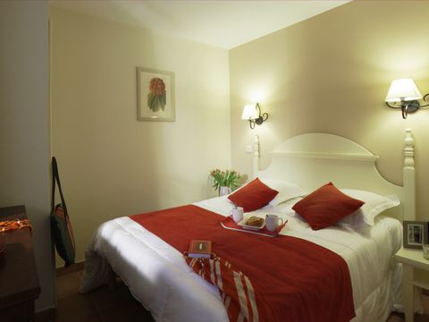 APPARTEMENT 5 personnes - 1 CHAMBRE - TERRASSE OU BALCON - RÉNOVÉ