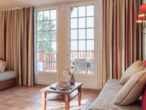 APPARTEMENT 7 personnes - 2 CHAMBRES - TERRASSE SPACIEUSE - VUE DÉGAGÉE - RÉNOVÉ