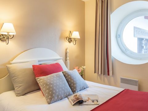 APPARTEMENT 7 personnes - 2 CHAMBRES - TERRASSE SPACIEUSE - VUE DÉGAGÉE - RÉNOVÉ