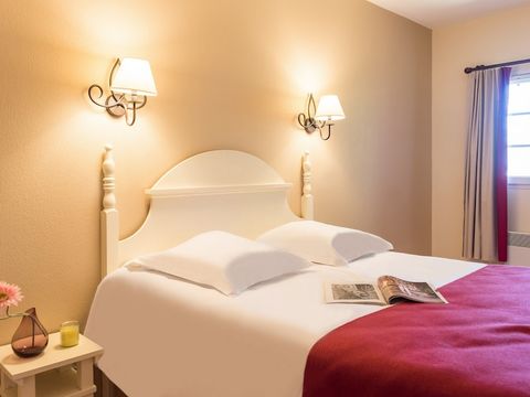 APPARTEMENT 8 personnes - 3 CHAMBRES - BALCON - RÉNOVÉ