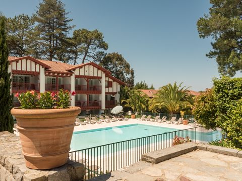 Pierre & Vacances Residence La Villa Maldagora - Camping Pyrénées-Atlantiques - Image N°2