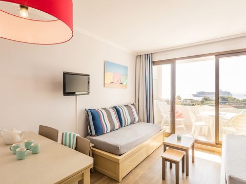 STUDIO 4 personnes - Studio - 1 alcôve - Terrasse ou balcon - climatisé