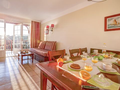 APPARTEMENT 5 personnes - 1 chambre - Terrasse ou balcon - Rénové 