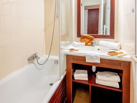 APPARTEMENT 5 personnes - 1 chambre - Terrasse ou balcon - Rénové 