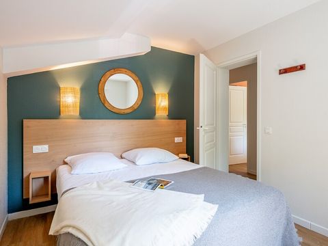 APPARTEMENT 6 personnes - 1 chambre + 1 coin nuit - Terrasse ou balcon - Rénové