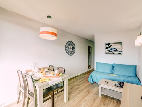 STUDIO 4 personnes - 1 alcôve de couchage - Terrasse ou balcon