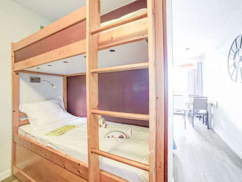 STUDIO 4 personnes - 1 alcôve de couchage - Terrasse ou balcon