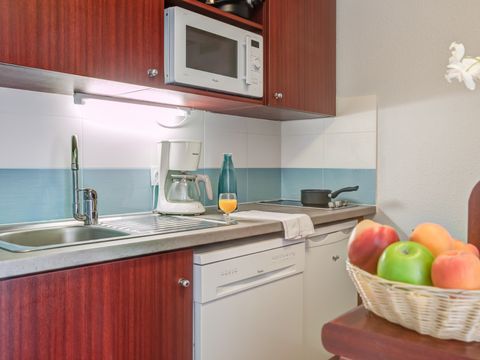 STUDIO 4 personnes - 1 alcôve de couchage - Terrasse ou balcon