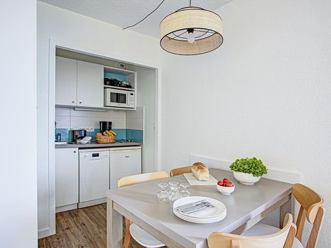 STUDIO 4 personnes - 1 alcôve de couchage - Terrasse ou balcon - Vue sur la mer