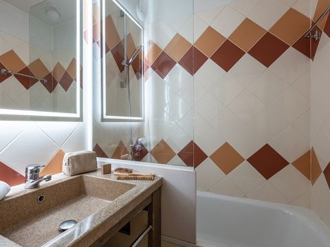 APPARTEMENT 6 personnes - 1 CHAMBRE + 1 COIN NUIT - RIVIÈRE