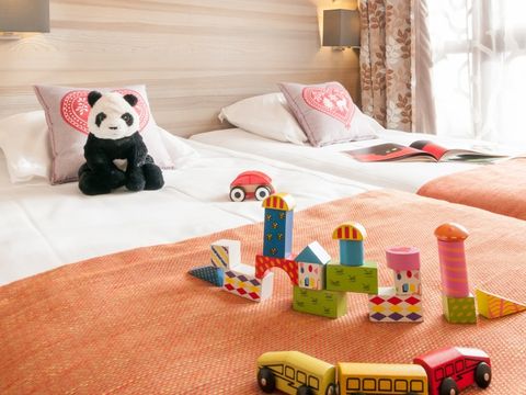 APPARTEMENT 8 personnes - 3 CHAMBRES - BALCON - VUE MONTAGNE