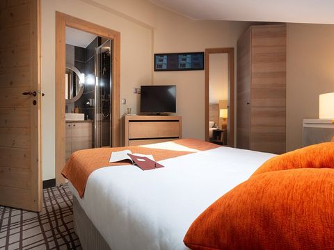 APPARTEMENT 6 personnes - 2 CHAMBRES - BALCON - VUE MONTAGNE