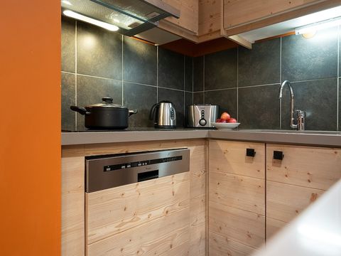 APPARTEMENT 4 personnes - 1 CHAMBRE - BALCON - DIMANCHE