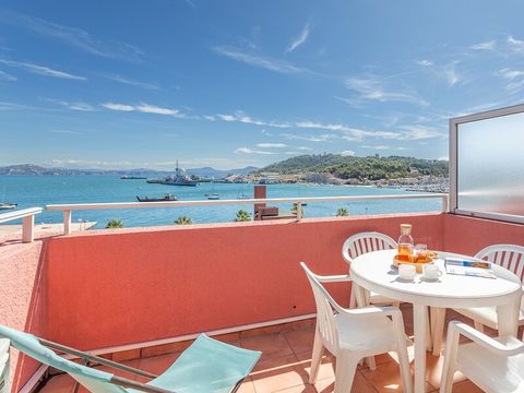 STUDIO 5 personnes - 1 coin nuit - Vue mer