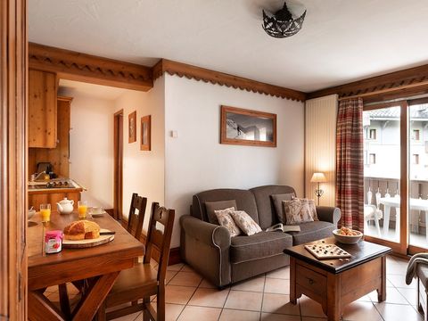 APPARTEMENT 6 personnes - (max 4 adultes) 1 Chambre - 1 Coin nuit