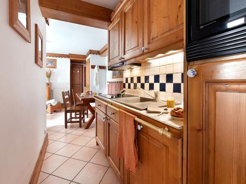 APPARTEMENT 6 personnes - (max 4 adultes) 1 Chambre - 1 Coin nuit