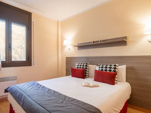 APPARTEMENT 5 personnes - (max 4 adultes) 1 Chambre