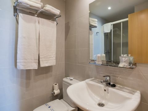 APPARTEMENT 5 personnes - 2 chambres - Vue montagne